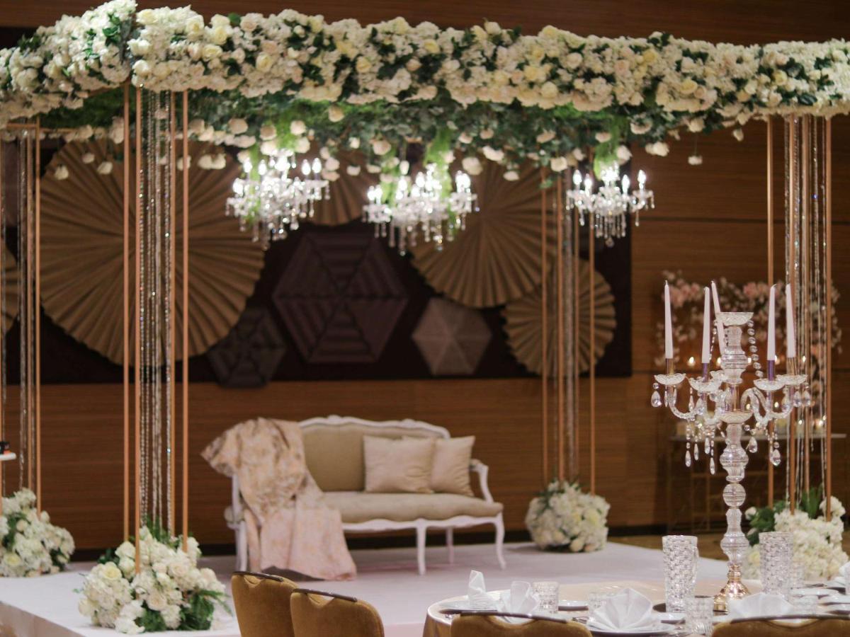 Moevenpick Hotel Du Lac Tunis Exterior foto A mandap at a Hindu wedding
