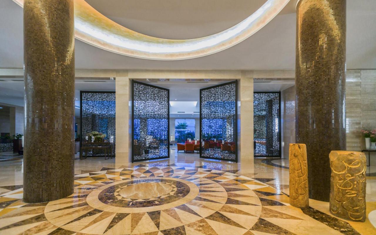Moevenpick Hotel Du Lac Tunis Exterior foto Lobby